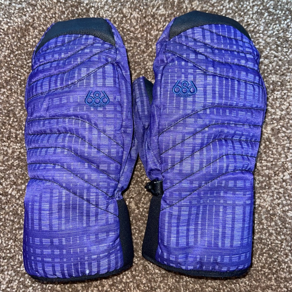Purple 686 mittens